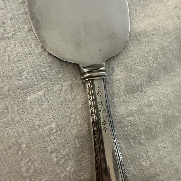 Unmarked Silverplate Pie Cake Server Bright Cut Floral Rope Border Vintage - Picture 8 of 10